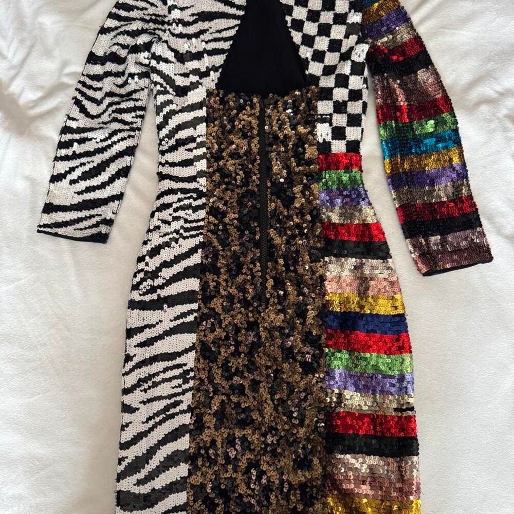 Alice + Olivia Women's Dress - Picture 5 of 8